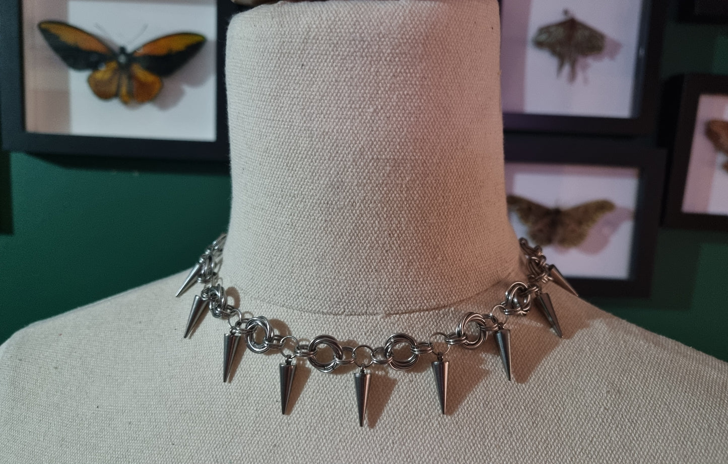 Thorns Choker | Less Chunky